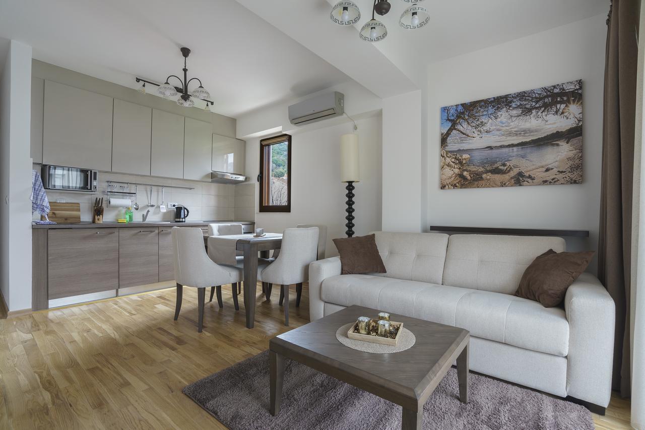 Apartments Lora Jadranskij Put Budua Esterno foto