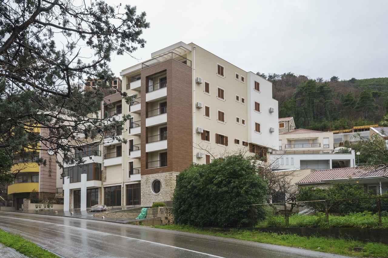 Apartments Lora Jadranskij Put Budua Esterno foto